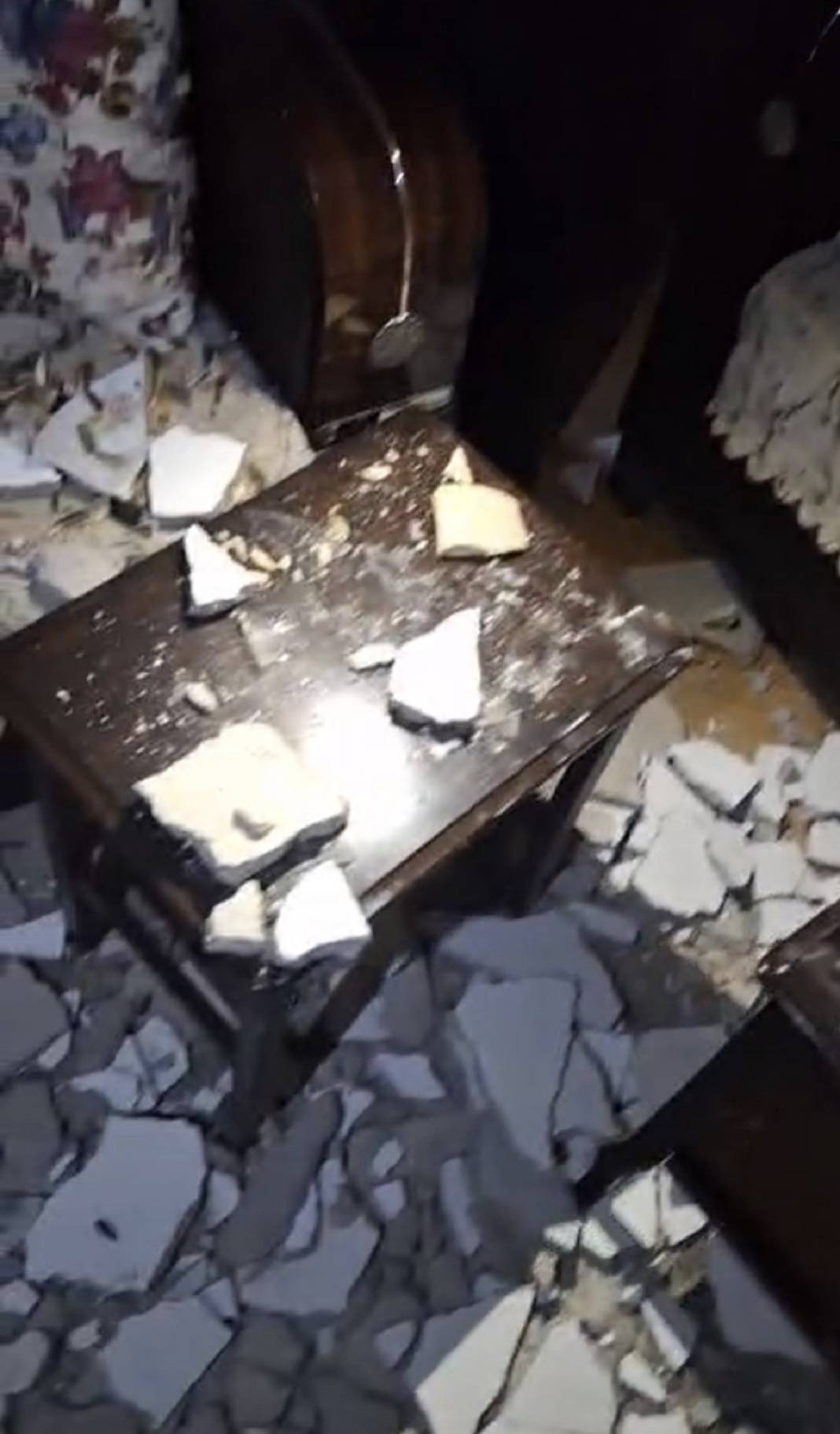 Evinde otururken kanlar içinde kaldı! 4